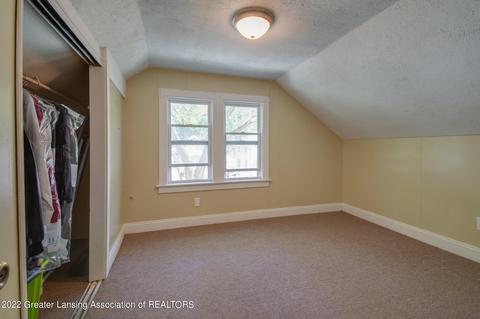 919 Clyde St, Lansing, MI 48915 photo 19