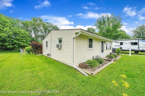 415 Cherry St, Dewitt, MI 48820 photo 28