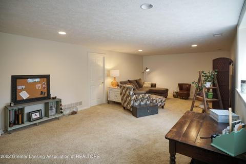 5370 Ann Dr, Bath, MI 48808 photo 29