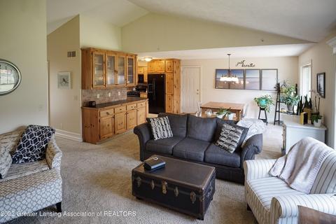 5370 Ann Dr, Bath, MI 48808 photo 6
