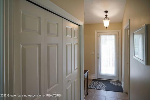 5370 Ann Dr, Bath, MI 48808 photo 5