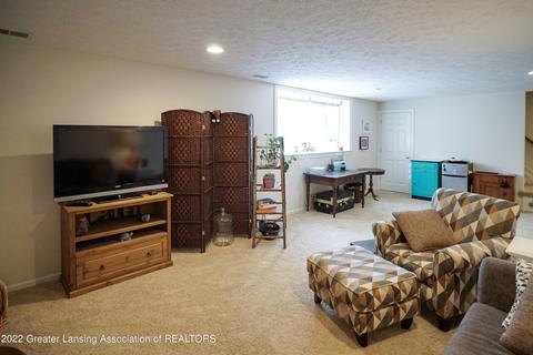 5370 Ann Dr, Bath, MI 48808 photo 31