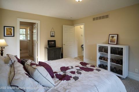 5370 Ann Dr, Bath, MI 48808 photo 17