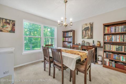 684 Hewitt St, Howell, MI 48843 photo 15