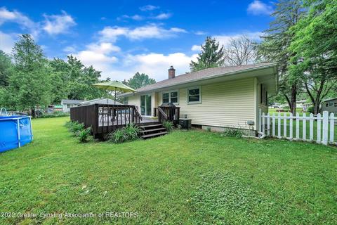 2846 Memory Ln, Lansing, MI 48911 photo 25