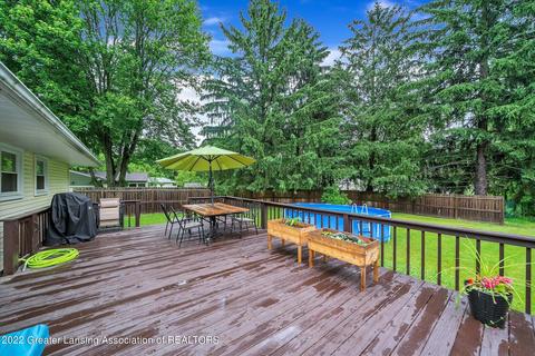 2846 Memory Ln, Lansing, MI 48911 photo 27