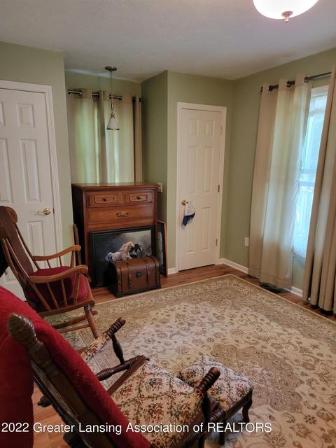 206 E Riverside St, Williamston, MI 48895 photo 13