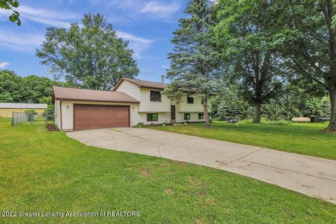 11830 Hunter Rd, Bath, MI 48808 photo 2