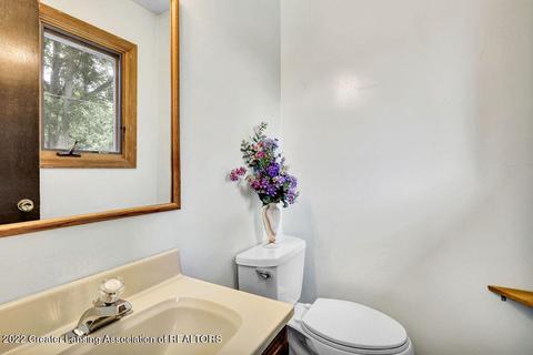 11830 Hunter Rd, Bath, MI 48808 photo 18