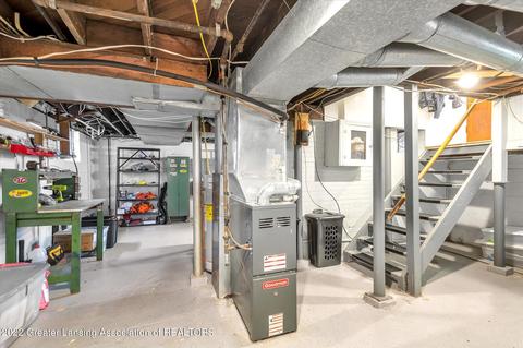 1300 E Mt Hope Ave, Lansing, MI 48910 photo 30