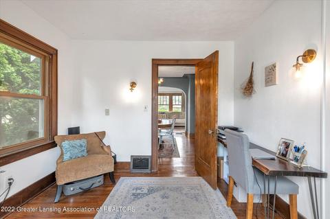 1300 E Mt Hope Ave, Lansing, MI 48910 photo 16