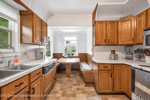 1300 E Mt Hope Ave, Lansing, MI 48910 photo 18