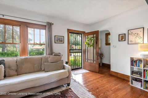 1300 E Mt Hope Ave, Lansing, MI 48910 photo 6