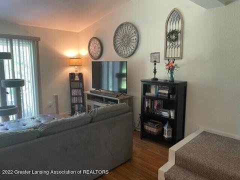 1756 Maple Ridge Rd, Haslett, MI 48840 photo 4