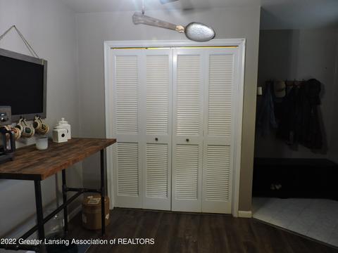 210 E Potter Ave, Lansing, MI 48910 photo 11