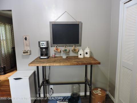 210 E Potter Ave, Lansing, MI 48910 photo 10