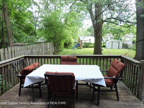210 E Potter Ave, Lansing, MI 48910 photo 21