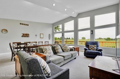 13097 S Wright Rd, Eagle, MI 48822 photo 6