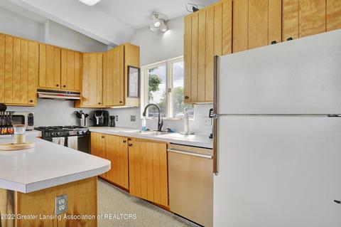 13097 S Wright Rd, Eagle, MI 48822 photo 11