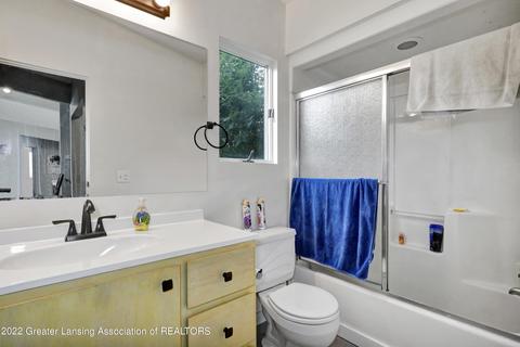 13097 S Wright Rd, Eagle, MI 48822 photo 18