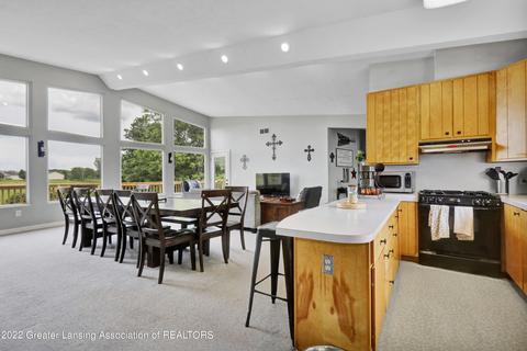 13097 S Wright Rd, Eagle, MI 48822 photo 9