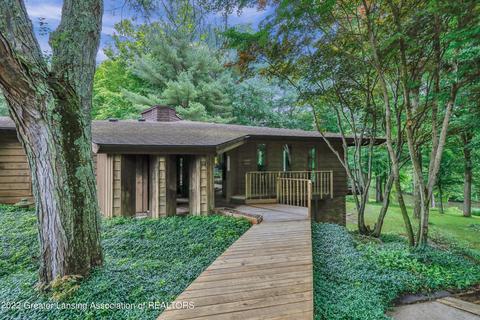 11750 Eden Trl, Eagle, MI 48822 photo 2
