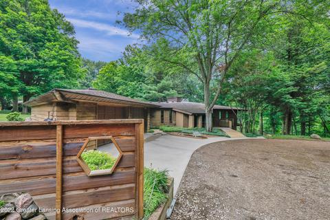 11750 Eden Trl, Eagle, MI 48822 photo 1