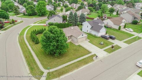 12884 Isle Royale Dr, Dewitt, MI 48820 photo 28