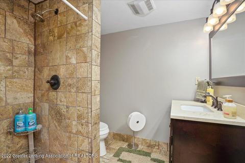 12884 Isle Royale Dr, Dewitt, MI 48820 photo 34