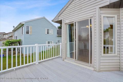12884 Isle Royale Dr, Dewitt, MI 48820 photo 13