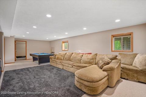 12884 Isle Royale Dr, Dewitt, MI 48820 photo 33