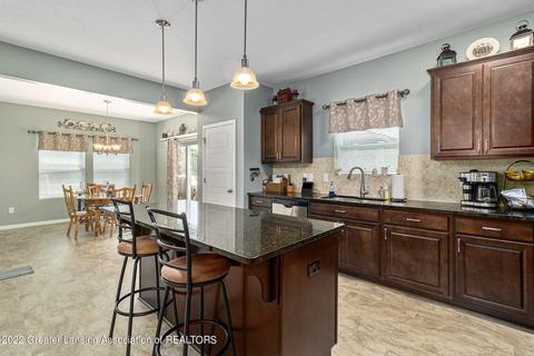 1695 Juniper Pl, Holt, MI 48842 photo 5