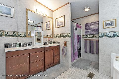 4840 Ballentine, Bath, MI 48808 photo 24