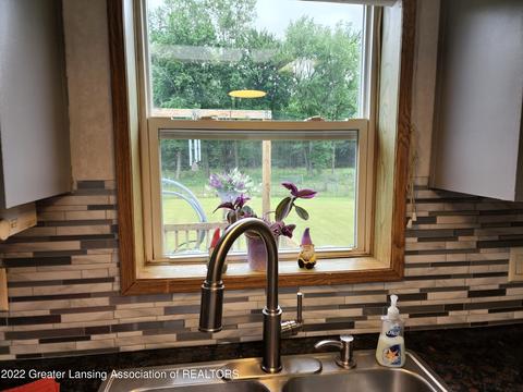 4840 Ballentine, Bath, MI 48808 photo 13