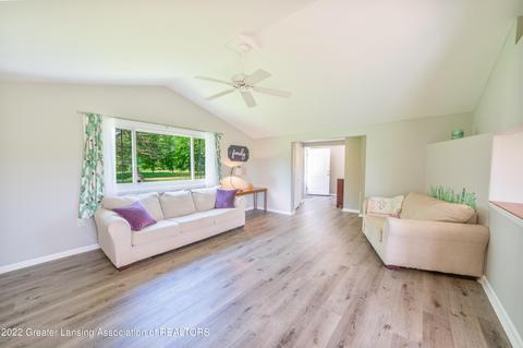 8908 W Cutler Rd, Dewitt, MI 48820 photo 6