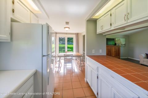 8908 W Cutler Rd, Dewitt, MI 48820 photo 11