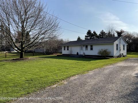14281 Webster Rd, Bath, MI 48808 photo 5