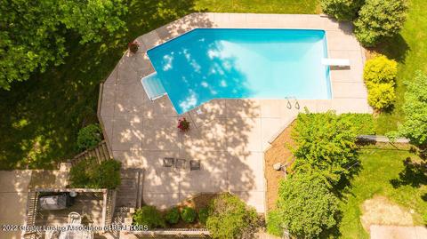 4232 Saran Dr, Okemos, MI 48864 photo 6