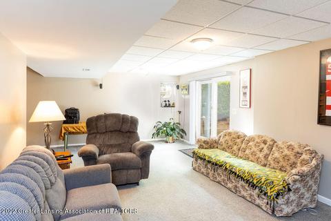 4232 Saran Dr, Okemos, MI 48864 photo 38