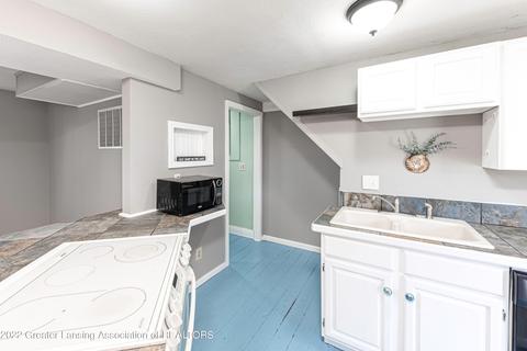 5930 Potter St, Haslett, MI 48840 photo 3