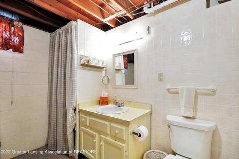 2107 Edwin Pl, Lansing, MI 48911 photo 28
