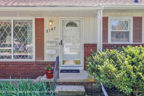 2107 Edwin Pl, Lansing, MI 48911 photo 4