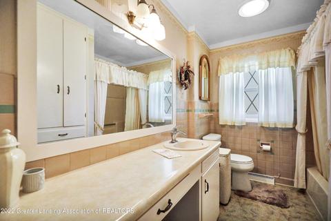 2107 Edwin Pl, Lansing, MI 48911 photo 15