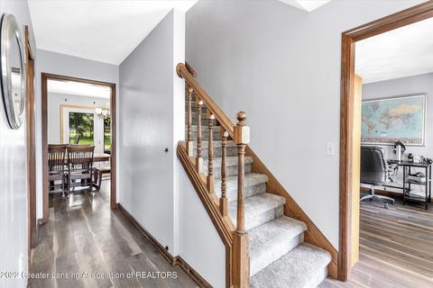 106 Spring Meadows Ln, Dewitt, MI 48820 photo 9
