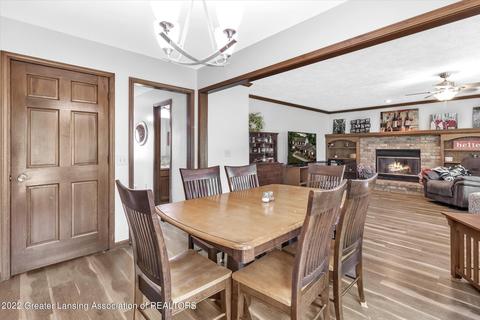 106 Spring Meadows Ln, Dewitt, MI 48820 photo 14