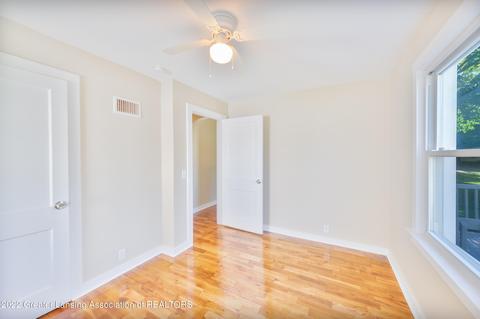 1506 Berkeley Dr, Lansing, MI 48910 photo 13
