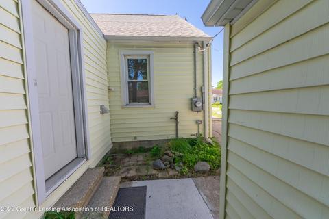 1506 Berkeley Dr, Lansing, MI 48910 photo 37