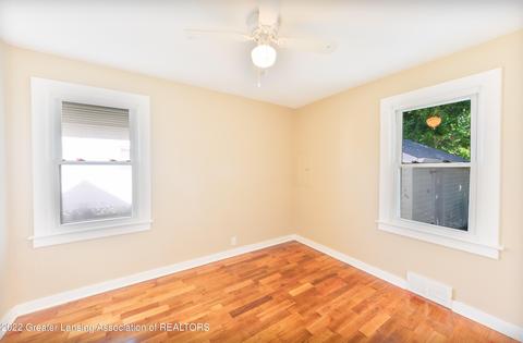 1506 Berkeley Dr, Lansing, MI 48910 photo 17