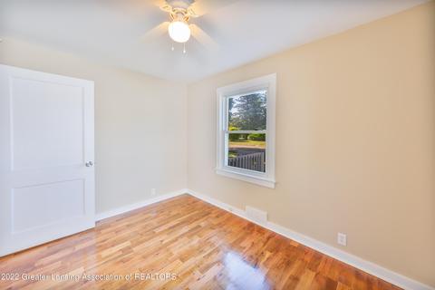 1506 Berkeley Dr, Lansing, MI 48910 photo 14