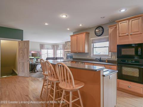 3079 Granview Ln, Dewitt, MI 48820 photo 6